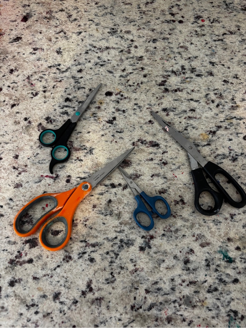 4 pairs of Scissors Set - Orange, Blue, Black, Teal
